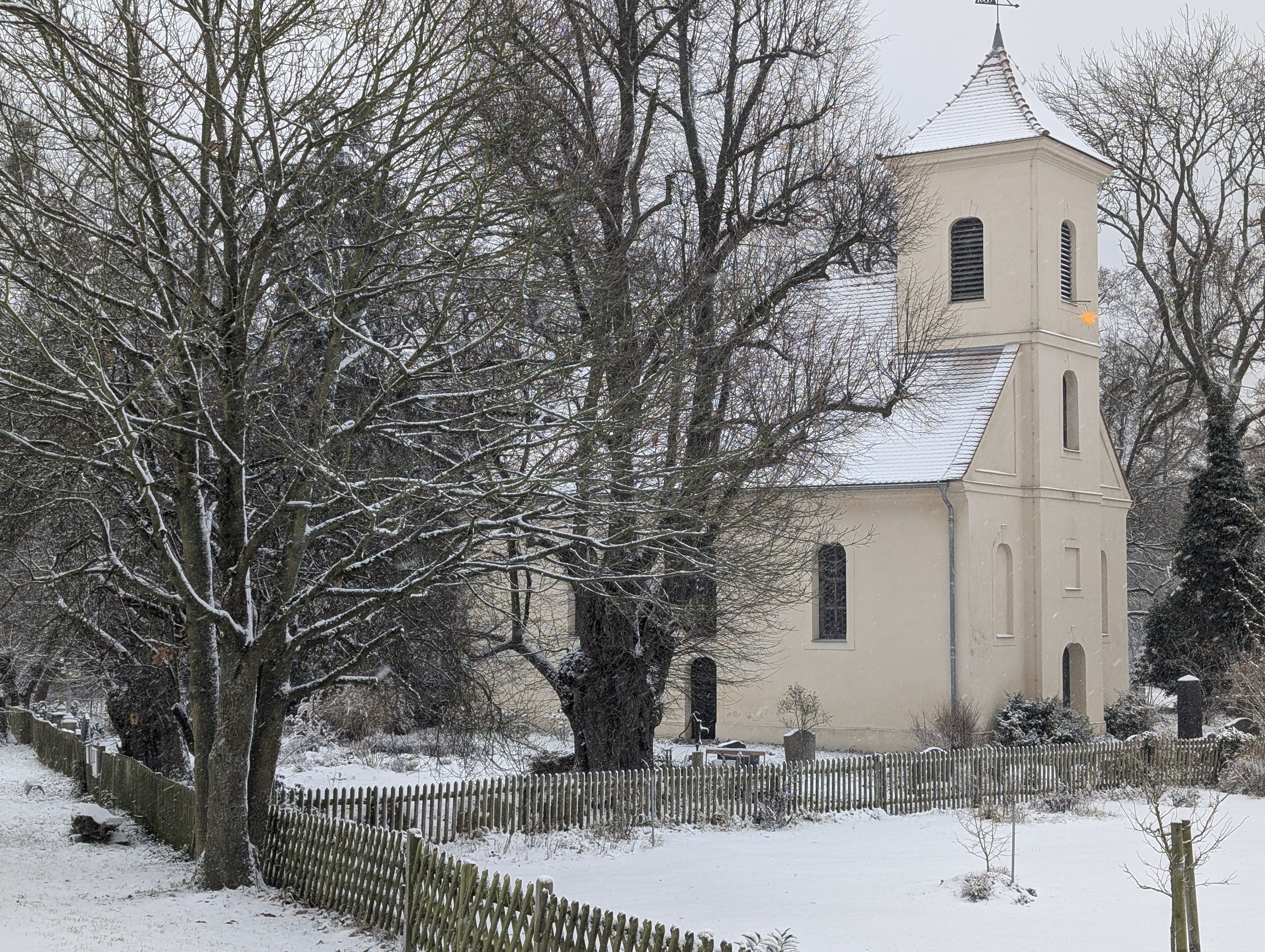 Kirche im Winter